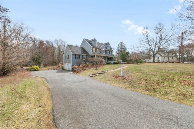 1 Whitcomb Way, North Reading, MA 01864