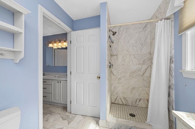 1 Whitcomb Way, North Reading, MA 01864