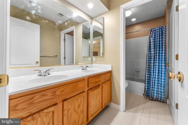 17203 LONGLEAF DR, Bowie, MD 20716