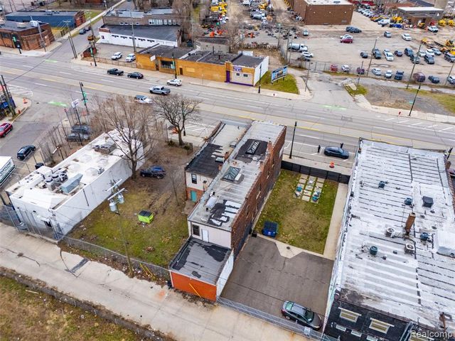 2544 Michigan Avenue, Detroit, MI 48216