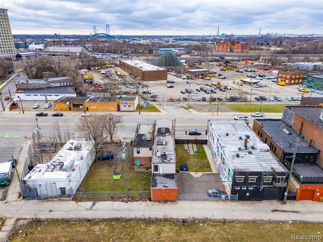 2544 Michigan Avenue, Detroit, MI 48216