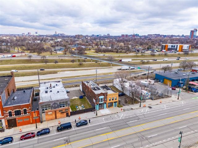 2544 Michigan Avenue, Detroit, MI 48216