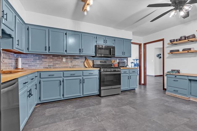 870 CULLY RD, Memphis, TN 38018