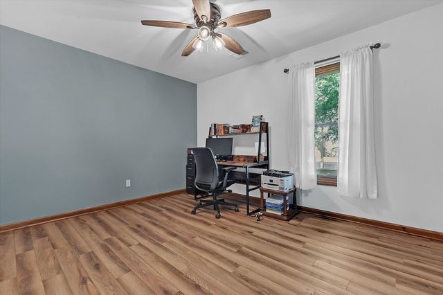870 CULLY RD, Memphis, TN 38018