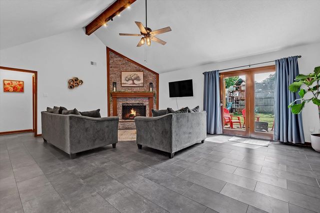 870 CULLY RD, Memphis, TN 38018