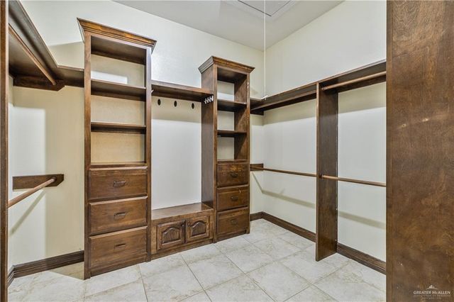 408 Anaqua Drive, Rio Grande City, TX 78582