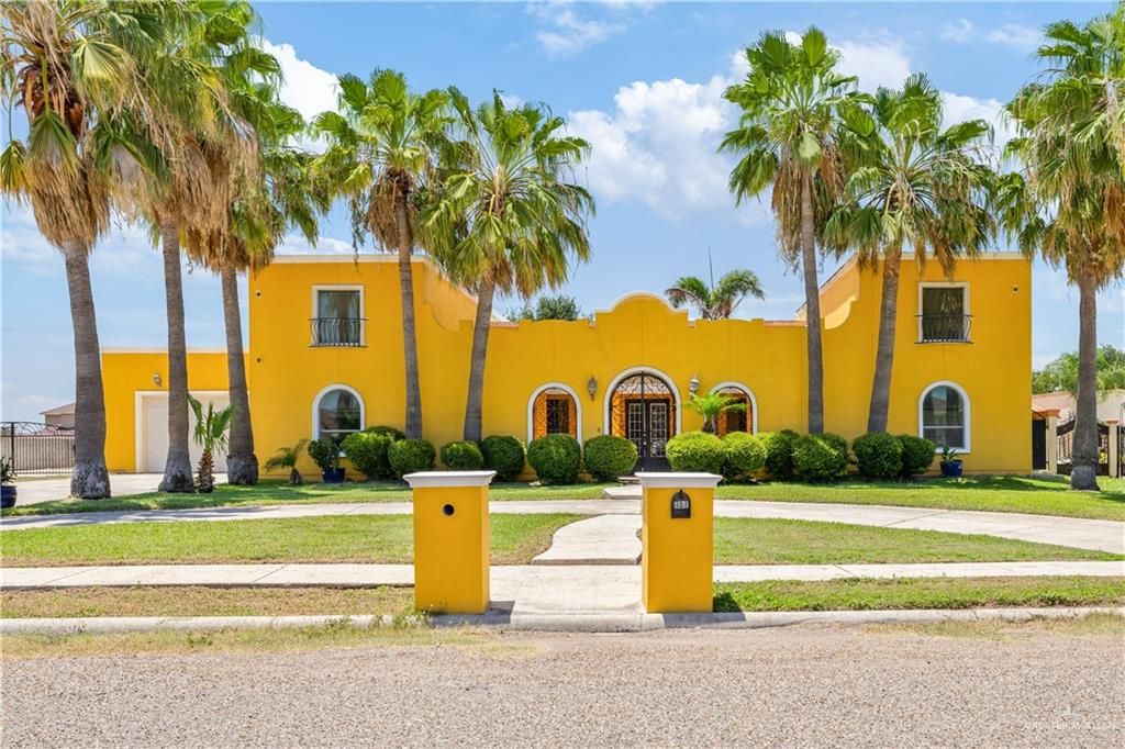 408 Anaqua Drive, Rio Grande City, TX 78582