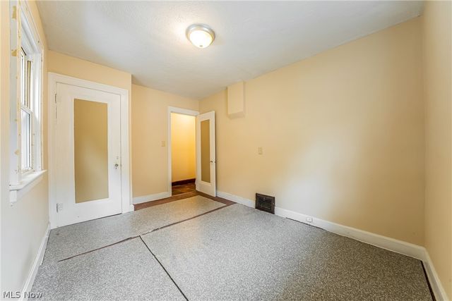 2549 Ogden Avenue, Akron, OH 44312