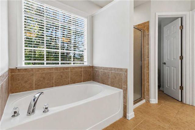 105 Finchley Drive, Roswell, GA 30076