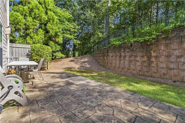 105 Finchley Drive, Roswell, GA 30076