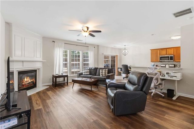 105 Finchley Drive, Roswell, GA 30076