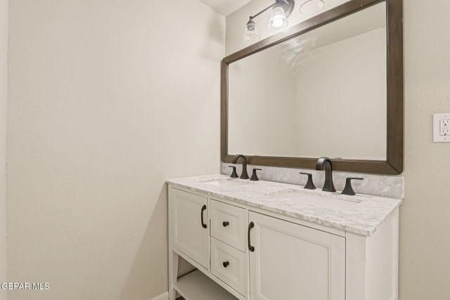 5609 WADSWORTH Avenue, El Paso, TX 79924