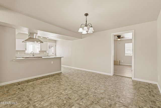 5609 WADSWORTH Avenue, El Paso, TX 79924