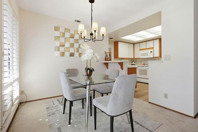 840 Sea Spray Lane 202, Foster City, CA 94404