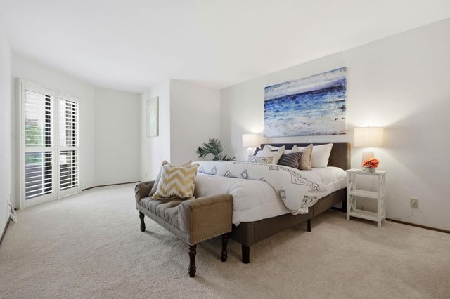 840 Sea Spray Lane 202, Foster City, CA 94404