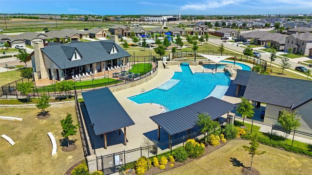 15800 Bronte Lane, Fort Worth, TX 76247