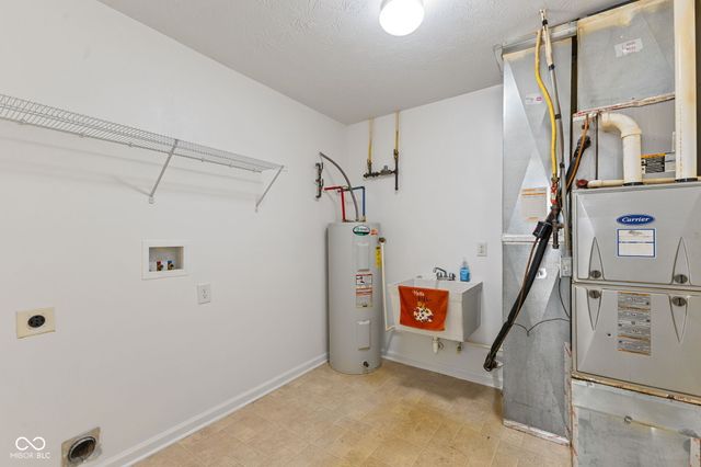 9546 Woodsong Way, Indianapolis, IN 46229