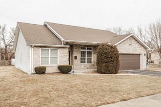 604 E 154TH Street, Phoenix, IL 60426