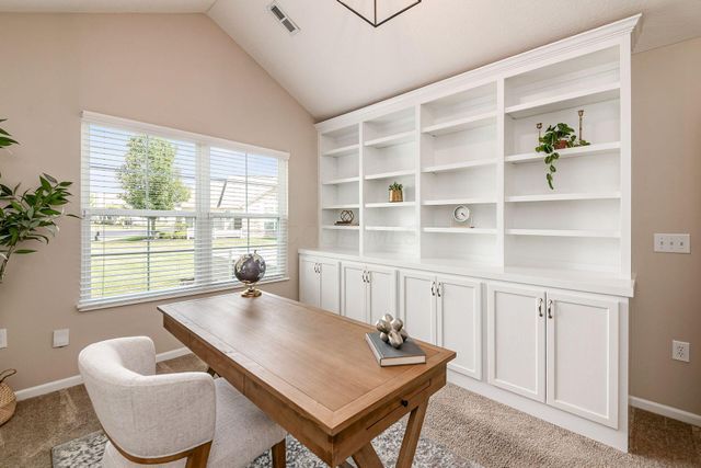 5192 Hayden Woods Lane, Hilliard, OH 43026
