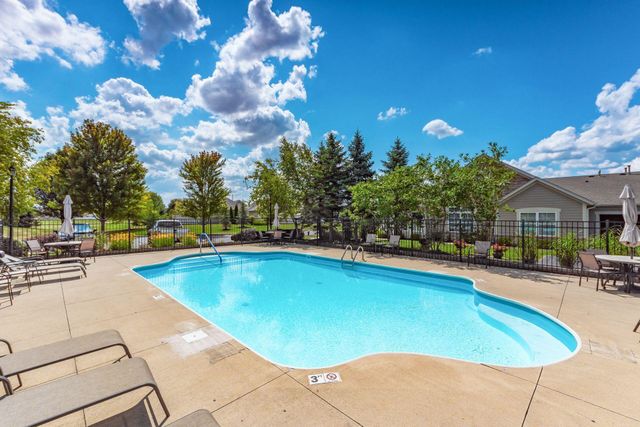 5192 Hayden Woods Lane, Hilliard, OH 43026