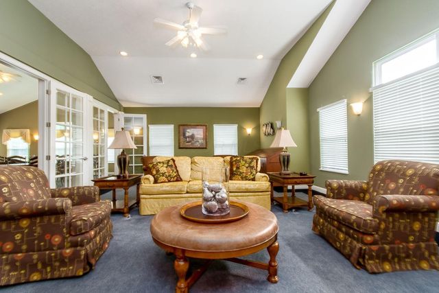 5192 Hayden Woods Lane, Hilliard, OH 43026