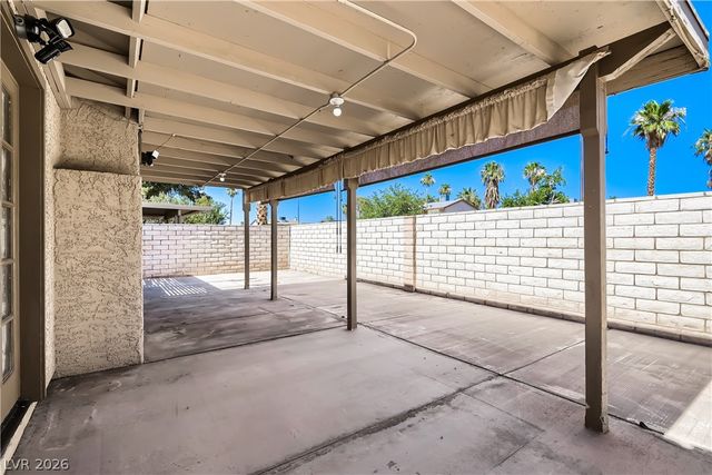 3618 Edinburgh Drive, Las Vegas, NV 89103