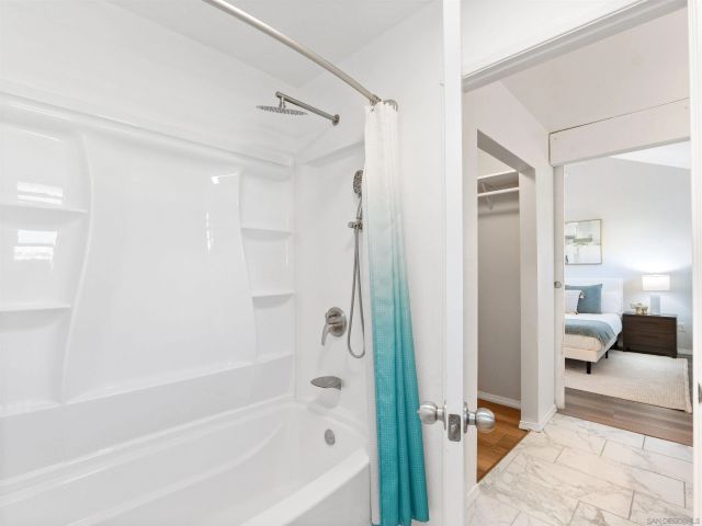 2835 Hillsboro Ct, Carlsbad, CA 92010