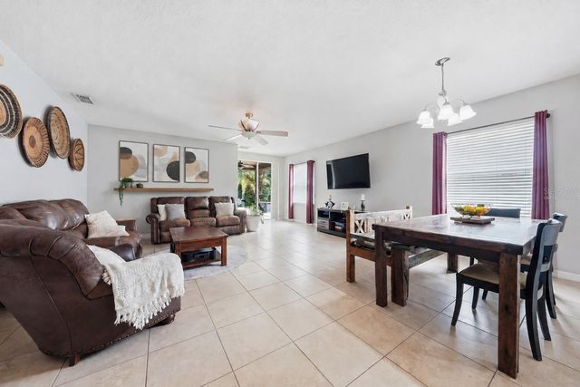 940 FALLBROOKE AVENUE, Deltona, FL 32725
