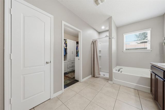 940 FALLBROOKE AVENUE, Deltona, FL 32725