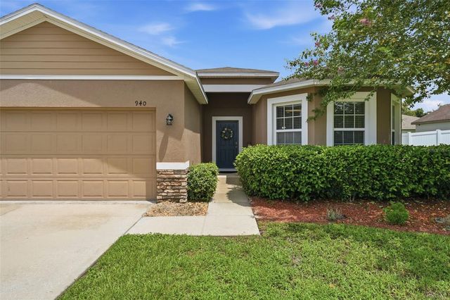 940 FALLBROOKE AVENUE, Deltona, FL 32725