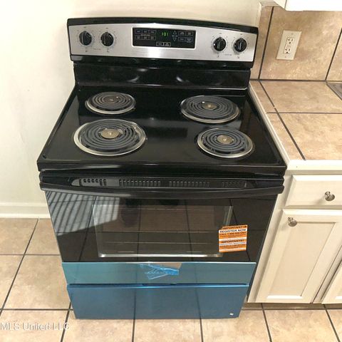 359 Cummins Street, Jackson, MS 39204