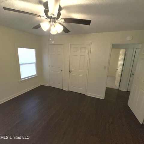 359 Cummins Street, Jackson, MS 39204