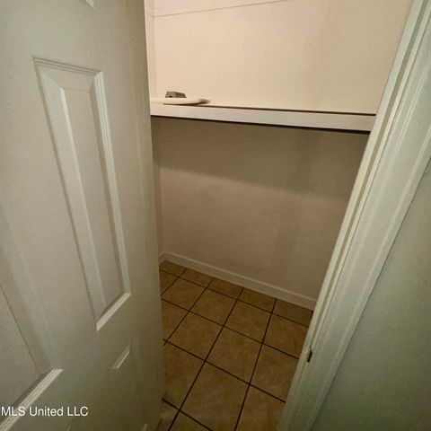 359 Cummins Street, Jackson, MS 39204