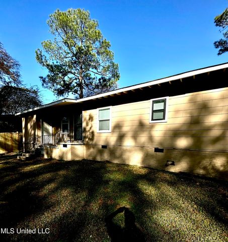 359 Cummins Street, Jackson, MS 39204