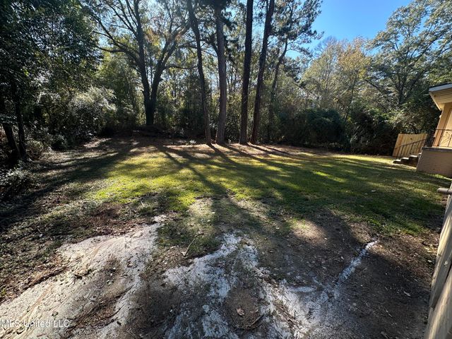 359 Cummins Street, Jackson, MS 39204