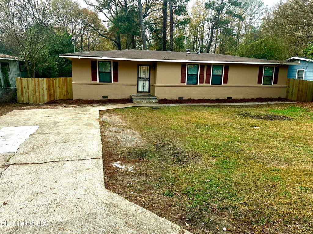 359 Cummins Street, Jackson, MS 39204