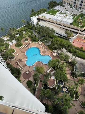 520 Brickell Key Drive A2011, Miami, FL 33131