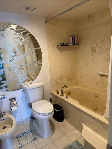 520 Brickell Key Drive A2011, Miami, FL 33131