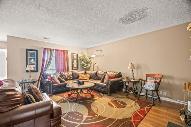 130 Cheshire Ct, Goodlettsville, TN 37072