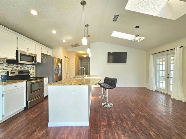 1649 12TH STREET SW, Largo, FL 33778