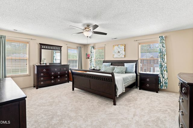 2113 Rocky Mountain Way, Apex, NC 27502
