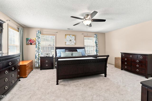 2113 Rocky Mountain Way, Apex, NC 27502