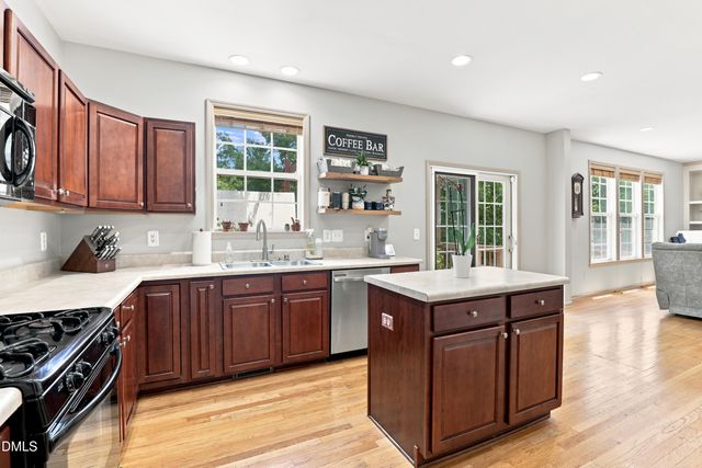 2113 Rocky Mountain Way, Apex, NC 27502