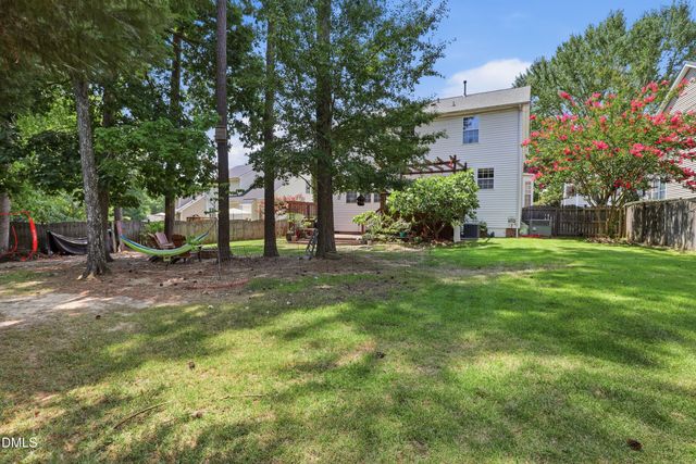 2113 Rocky Mountain Way, Apex, NC 27502