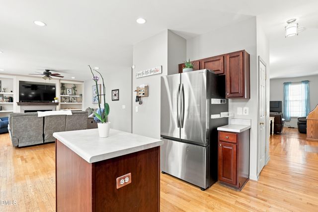 2113 Rocky Mountain Way, Apex, NC 27502