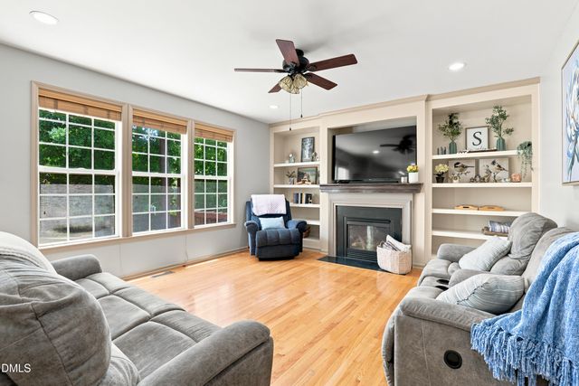 2113 Rocky Mountain Way, Apex, NC 27502