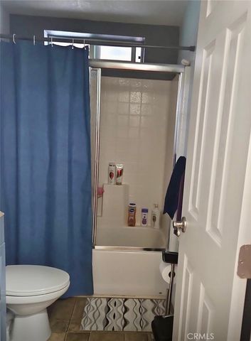 6545 Wilbur 6, Reseda, CA 91335