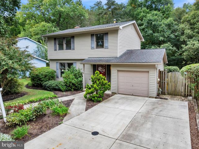 1724 DENTON CT, Crofton, MD 21114