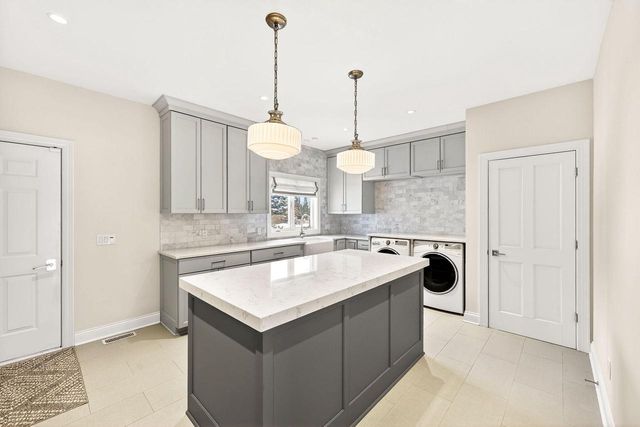 5021 Sherwood COURT, Burlington, WI 53105