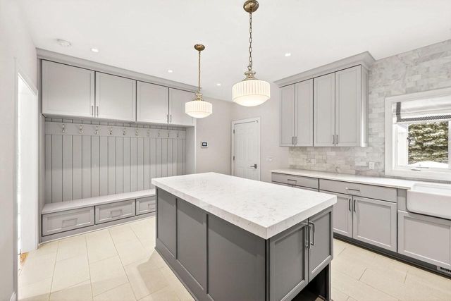 5021 Sherwood COURT, Burlington, WI 53105